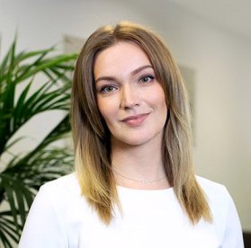 врач-патологоанатом Де Жени Душаева Марина Владимировна